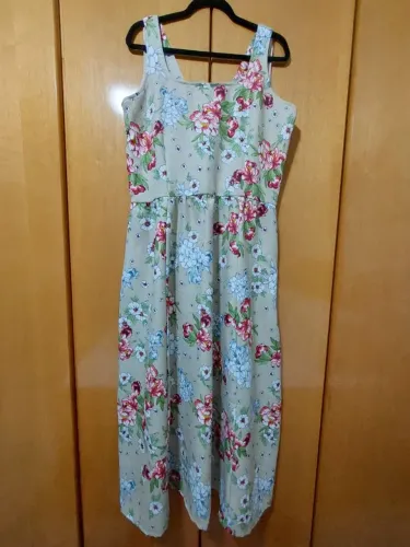 Vestido Floral Longo - Tamanho G