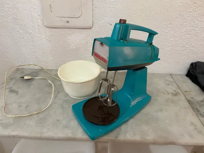 Batedeira antiga Walita
