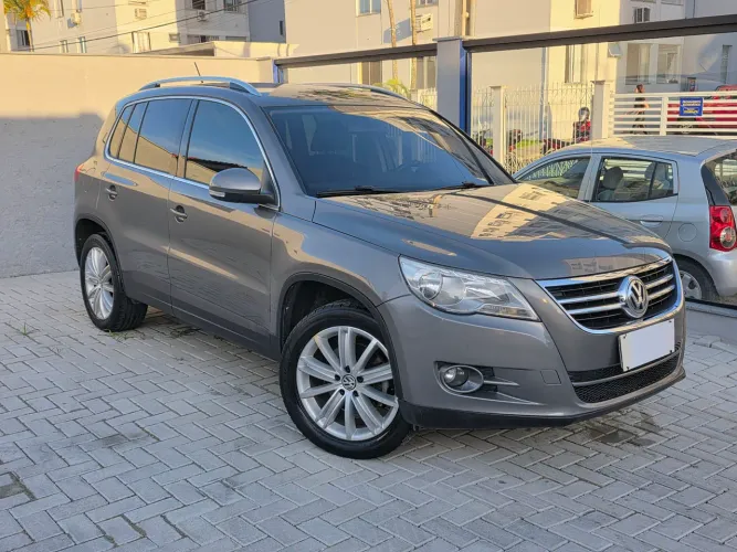 VW Tiguan 4Motion 2.0 TSI 200cv Aut. 2011 - FILÉ - Aceito troca e financio.