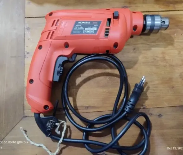 Furadeira eletrica