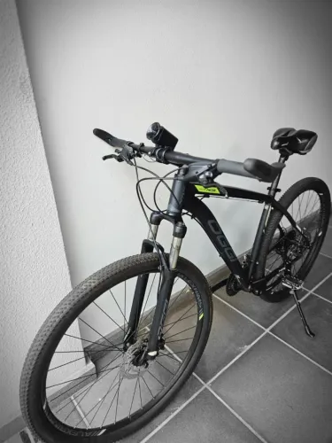 Bicicleta Oggi Hacker HDS Shimano 24v Quadro 19 Aro  29