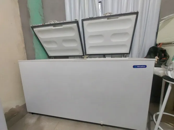 Freezer Horizontal Metalfrio 546 litros
