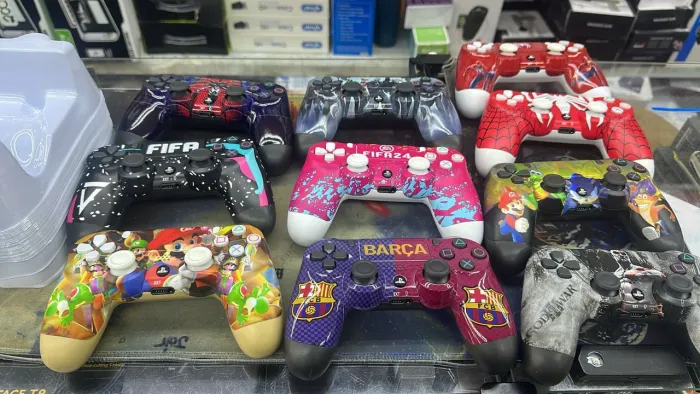 Controles PS4 Personalizados - Diversos Temas