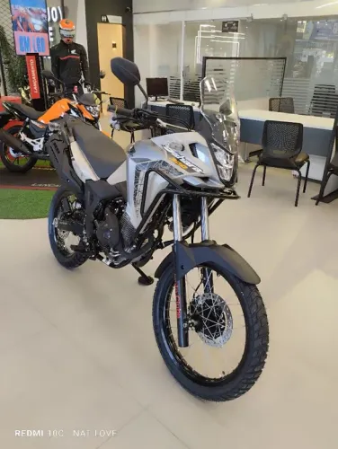 XRE 300 SAHARA ADVENTURE