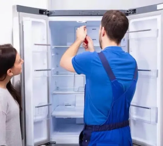 CONSERTO E MANUTEÇÃO GELADEIRA MICROONDAS E MAQUINA
