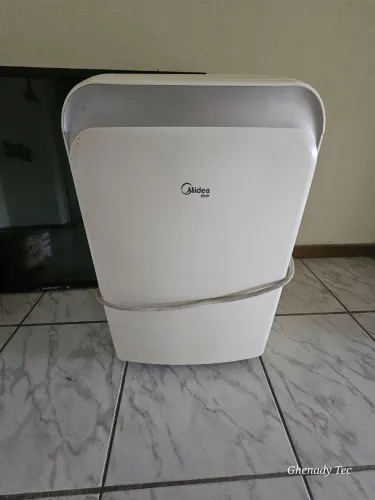 Ar condicionado Portatil 12,000 Btu, Midea