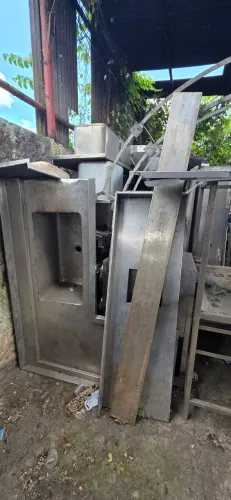 Mesas, pias e bancadas de inox