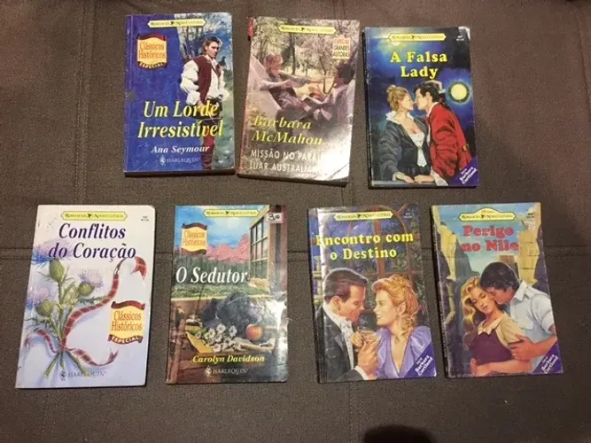 Livros Romances Nova Cultural: Conflitos do Coração, A Falsa Lady, Perigo no Nilo, Sedutor
