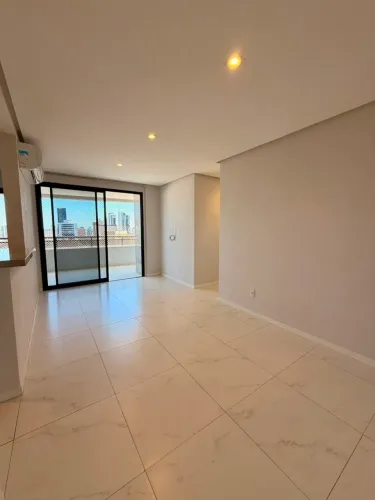 Alugo apartamento no centro de Belém