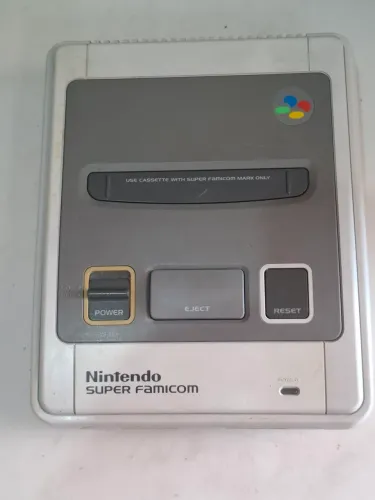 Super famicon nintendo modelo 001 leia anuncio
