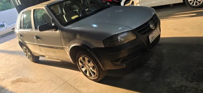 Volkswagen Gol Geração IV Titan 1.0 8V Total Flex Mec. 4P 2010