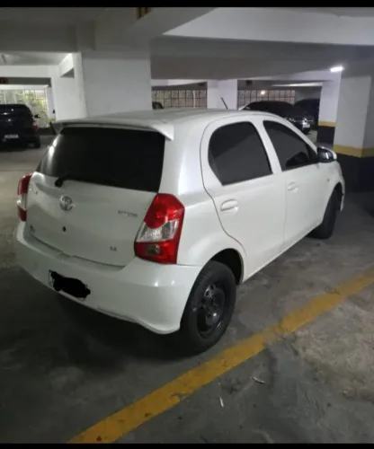 Toyota Etios X 1.3 Flex 16V 5P Mec. 2018