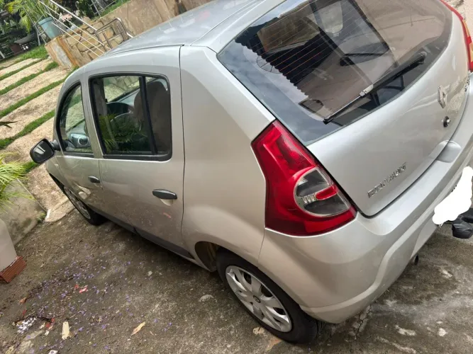 Renault Sandero Expression Hi-flex 1.6 8V 5P 2011