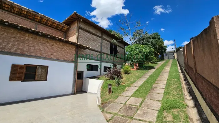 Casa em Condomínio, à venda, Vivendas do Japi - Região do Medeiros - Estilo Rústica