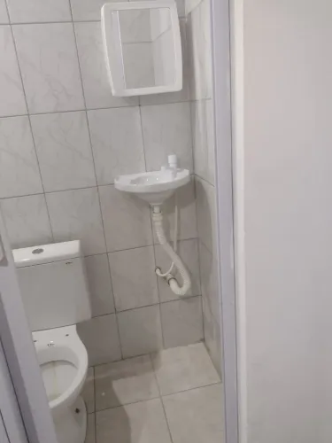 aluga-se kitnet 420,00