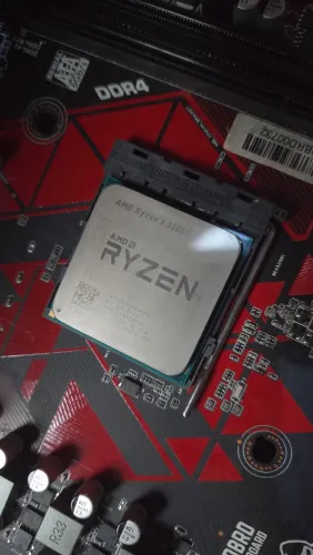 Ryzrn 3 3200G + placa mae Mancer A520M