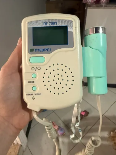 Detector Fetal Portátil Profissional Sonar Df 7001 Dg Medpej
