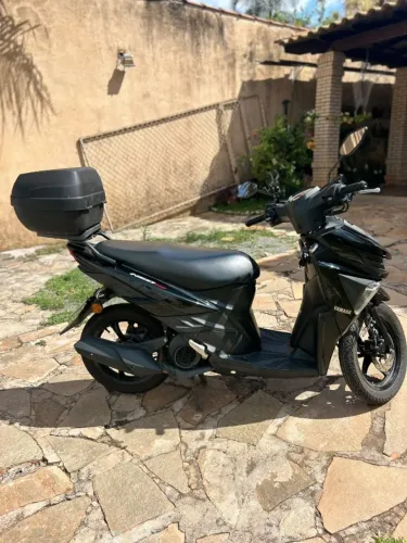 Yamaha Neo 125 em excelente estado