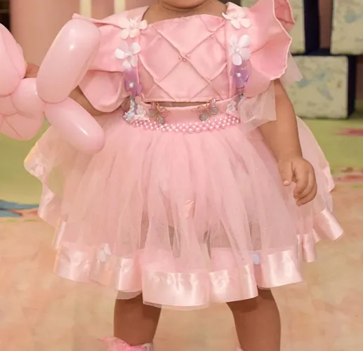 Vestido de festa para 1 ano tema jardim encantado