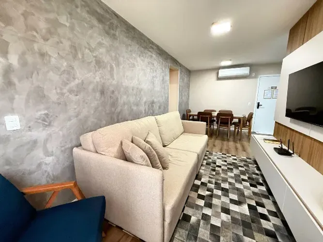 Apto mobiliado, 64m², 2/4, 1 vaga no Ed. Torre Evidence