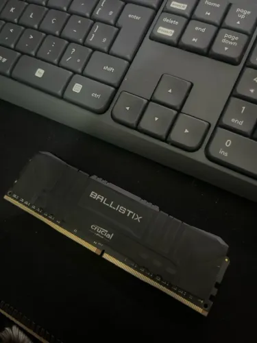 2 un - Memória RAM pc gamer 8GB DDR4-2666 marca crucial
