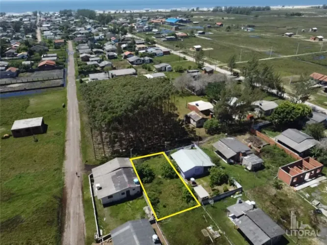 Lote pronto para construir na Praia da Caçamba