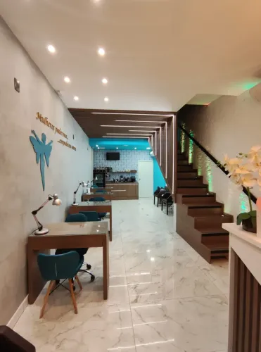 Ponto comercial/Loja/Box para aluguel tem 89 metros quadrados