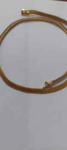 Colar em ouro amarelo assinatura coleção Hstern 