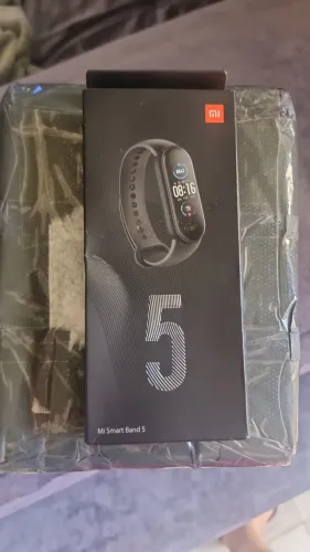Xiaomi Mi Band 5 - Smartwatch com Tela Colorida