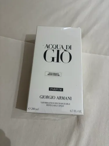 Vendo Perfume Acqua Di Gio Parfum lacrado 200ml