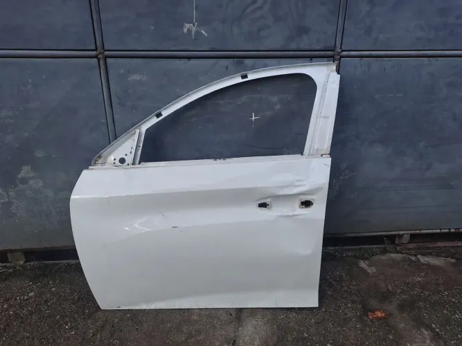 Porta dianteira esquerda Peugeot 208 2021 a 2024 original c detalhe
