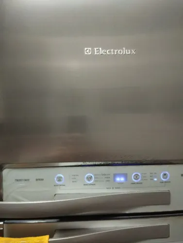 GELADEIRA ELECTROLUX DFX50 FROST FREE
