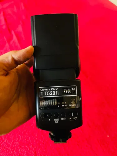 Flash Godox TT520 II universal