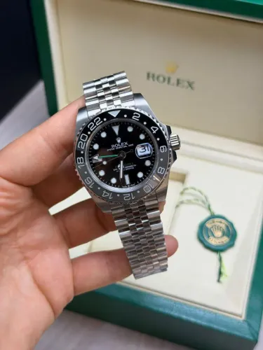 Relógio gmt automático
