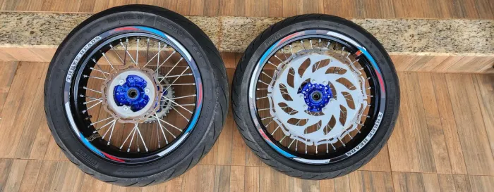 Par de rodas P/ Lander Super motard com Pneus Rosso3 Completo