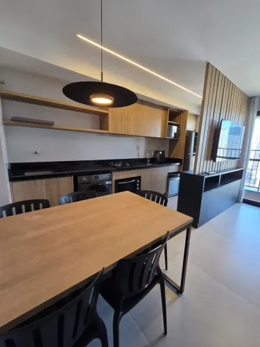 Alugo apartamento mobiliados de 2 quartos no setor Bueno ,próximo ao marista