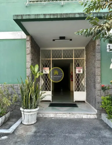Casa em condomínio vazia sala com 2 quartos em Campo Grande - Rio de Janeiro - RJ