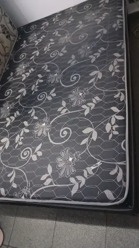 Cama box com colchão conjugado casal