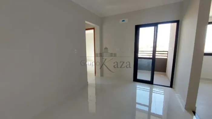 Oportunidade - Apartamento - Jardim São Vicente - Portal das Oliveiras Residence - 2 Dormi