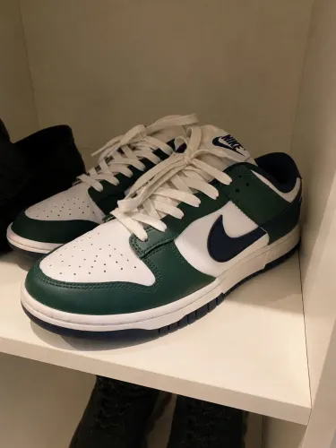 Nike Dunk Low