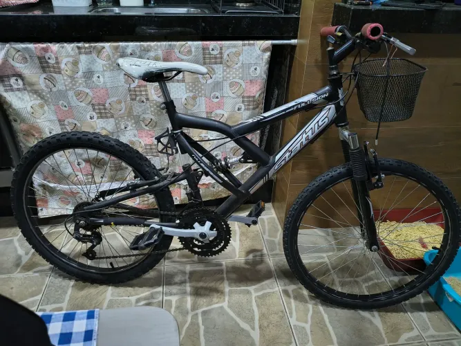 Bike aro 24 full suspensão 18 matchas