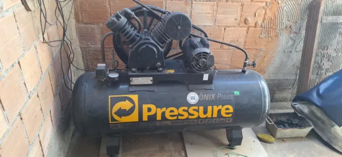 Compressor Pressure 15 pés, 200 litros, alta pressão.