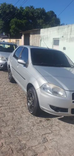 Fiat Siena EL 1.0 MPI Fire Flex 8V 4P 2010
