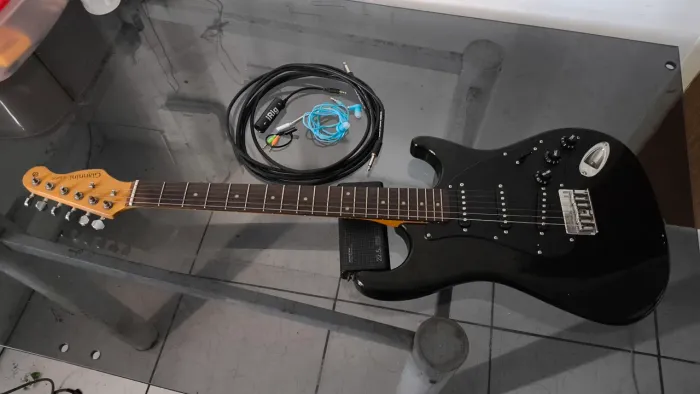 Guitarra Giannini X-Basic + Kit Completo