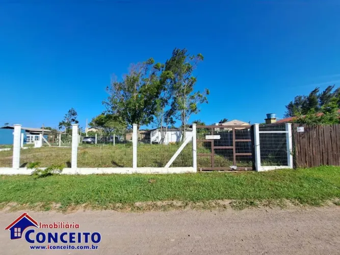 T146 - Terreno com área de 175 m² localizada no Balneário Santa Terezinha