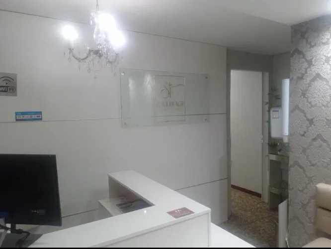 Passo o ponto de clínica de estética avançada 03 consultório,recepção,banheiro.