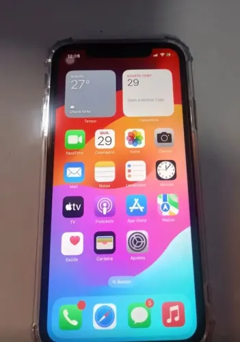 iPhone XR 64 GB