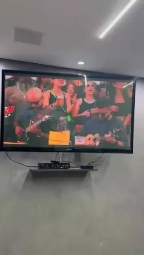 TV Samsung 50 polegadas usada