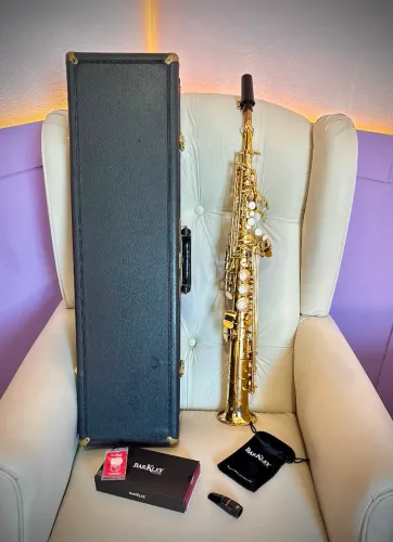 Sax Soprano Eagle Com Boquilha Barkley