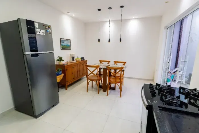 Casa no centro de Porto Real RJ com 2 Quartos e quintal copa cozinha ampla